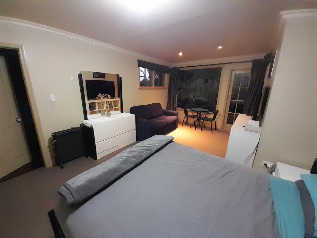 Georges Bnb Nature And Lifestyle Retreat ニュープリマス エクステリア 写真
